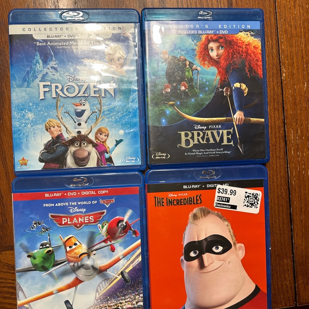Disney Blu-ray Collection - Frozen, Brave, Planes, The Incredibles
